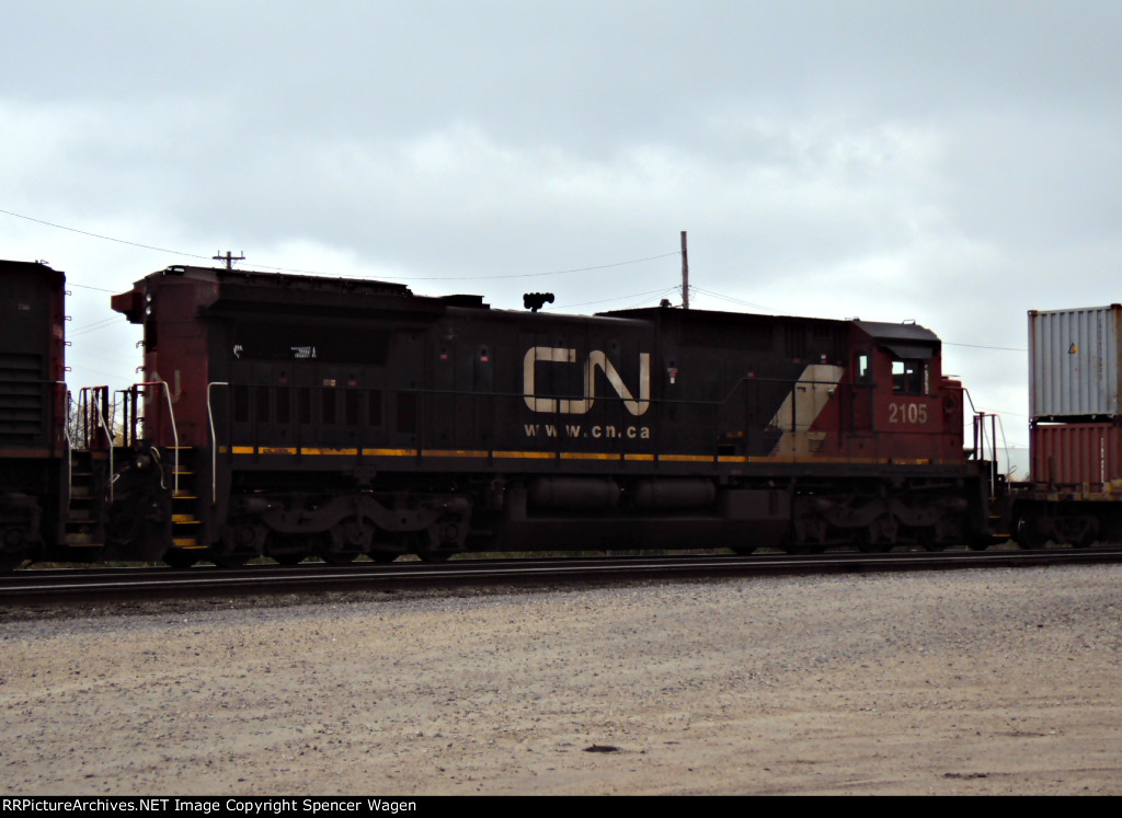 CN 2105